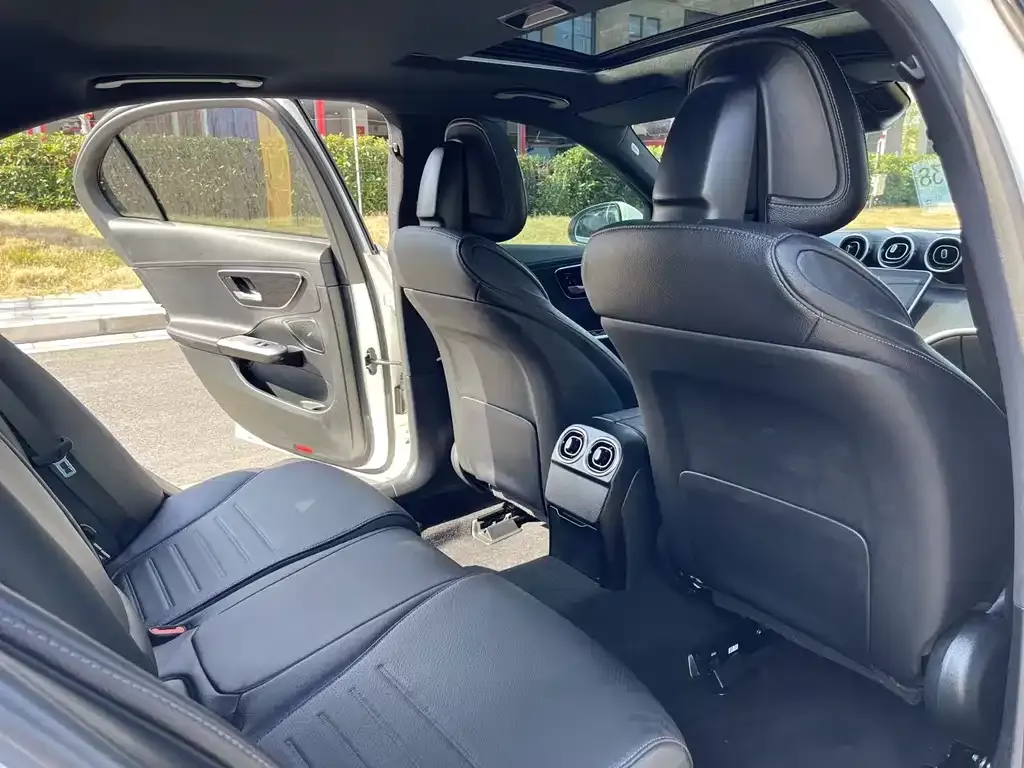 Mercedes-Benz C-Class 2023 из CN, фото 9
