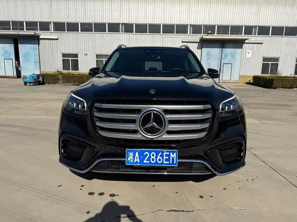 Mercedes-Benz GLS — фото 1