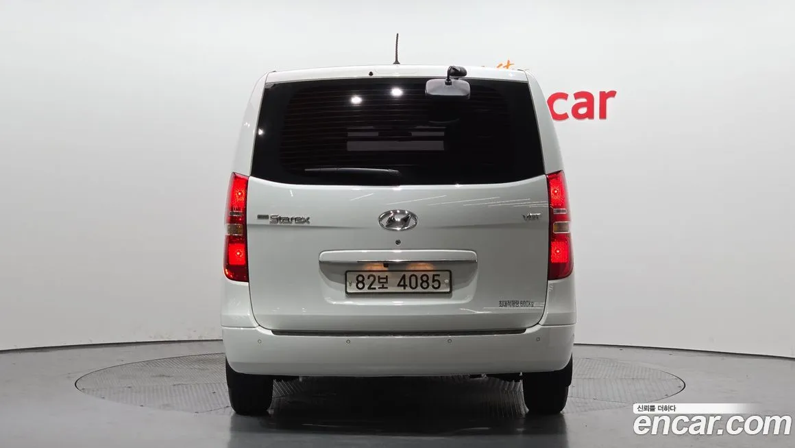 Hyundai Starex — фото 4