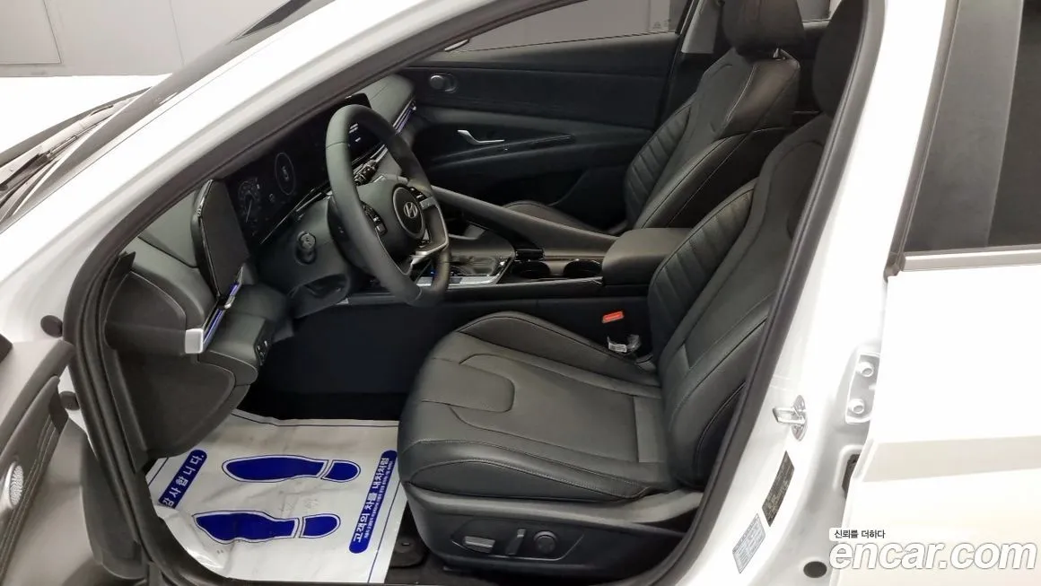 Hyundai AVANTE — фото 10