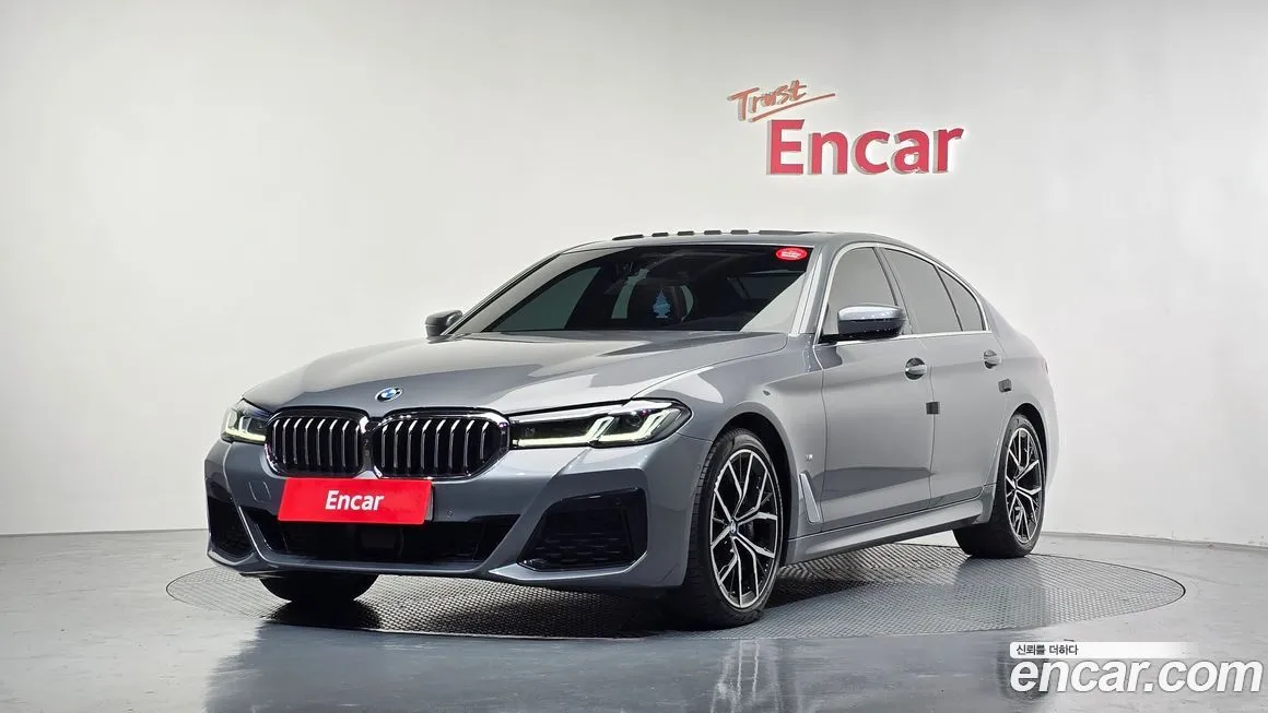 BMW 5-Series 2023 из KR, фото 1