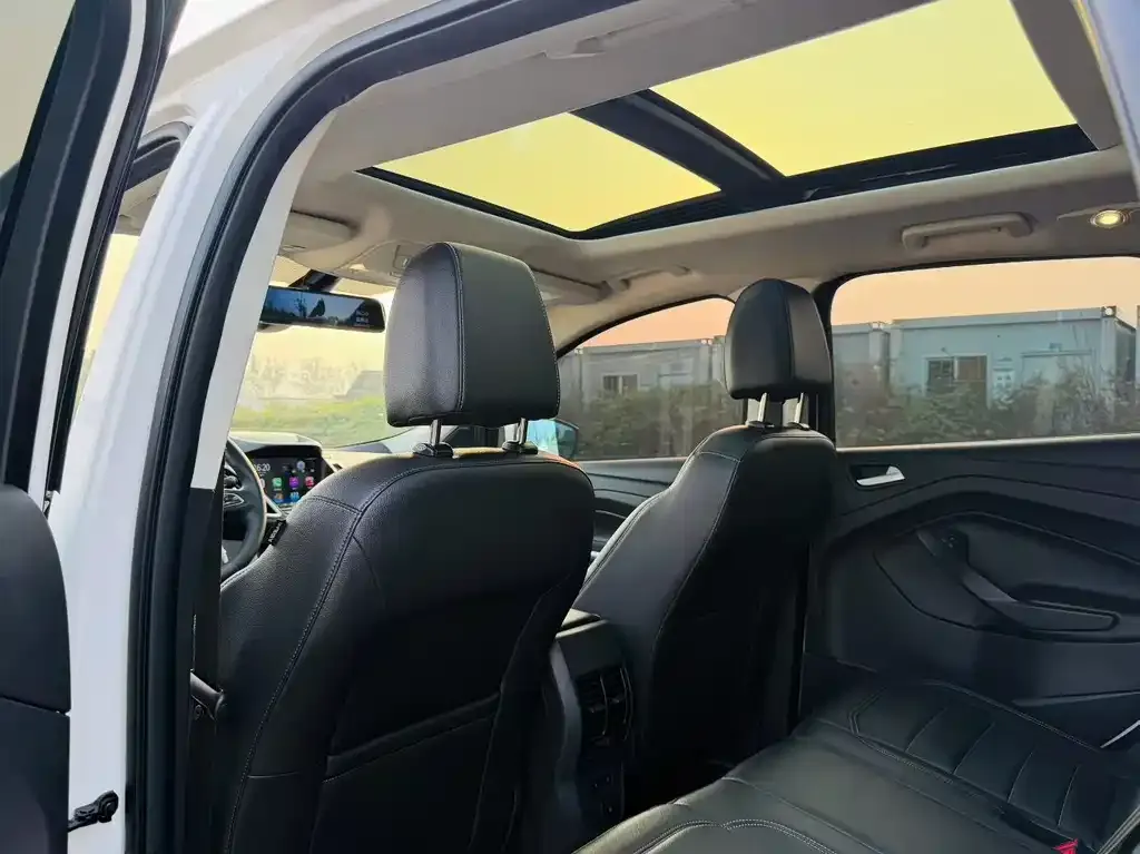 Ford Kuga 2021 из CN, фото 5