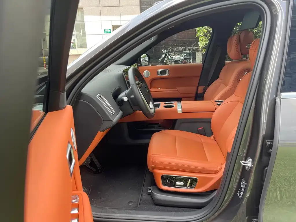 Li Auto L9 2024 из CN, фото 8