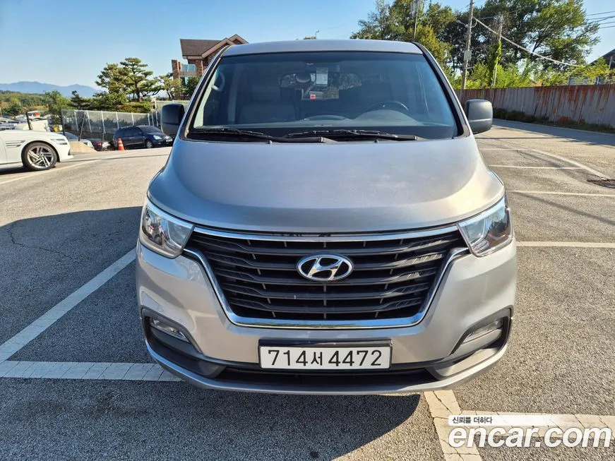 Hyundai Starex 2021 из KR, фото 2