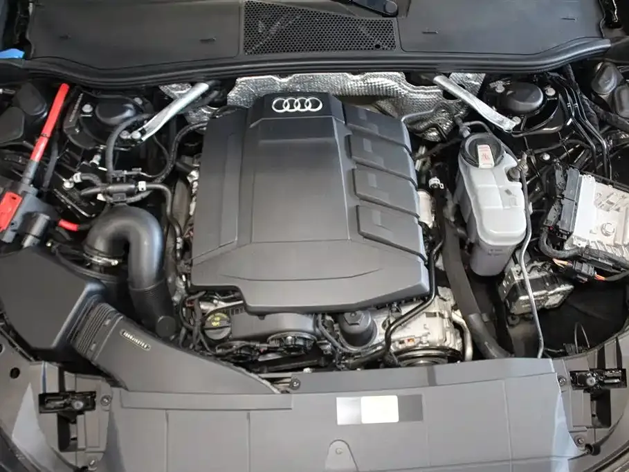 Audi A6L 2023 из CN, фото 10