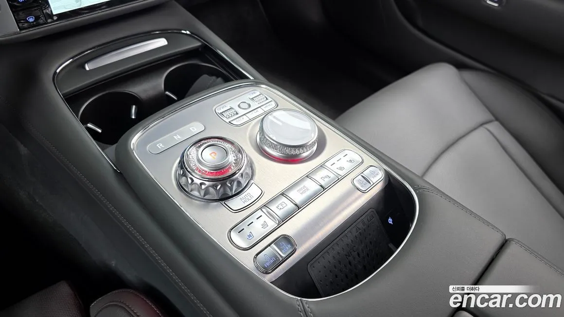 Genesis G90 2025 из KR, фото 9