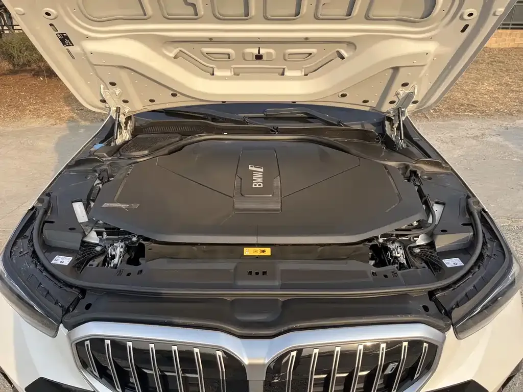 BMW i5 2024 из CN, фото 6