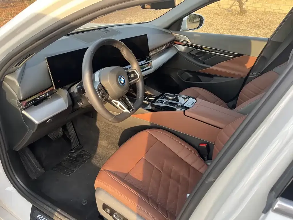 BMW i5 2024 из CN, фото 8
