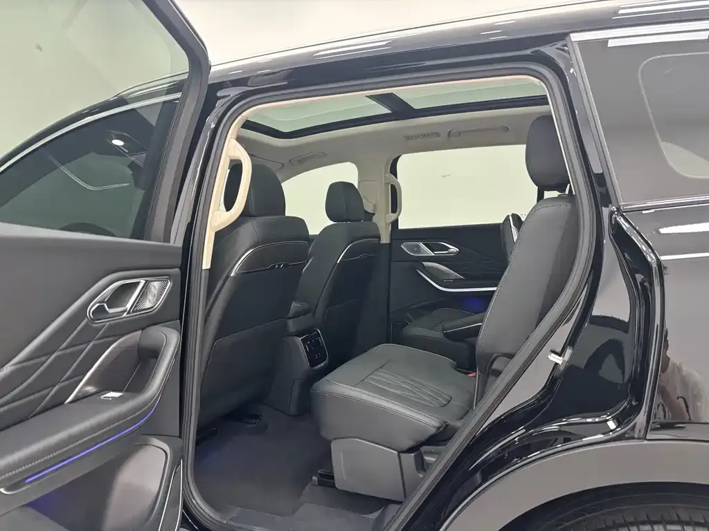 Hongqi HS7 PHEV 2024 из CN, фото 8