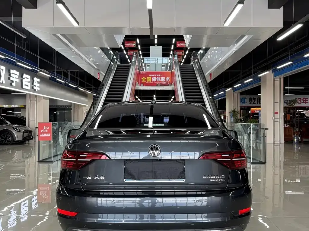 Volkswagen Sagitar 2022 из CN, фото 4