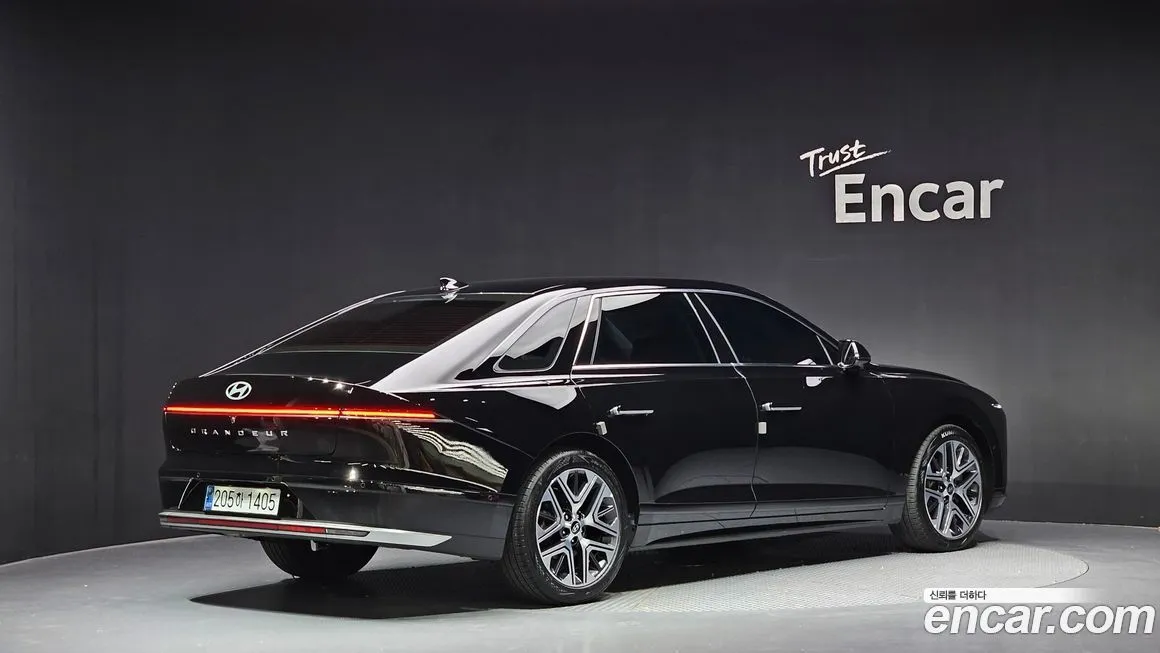 Hyundai Grandeur 2025 из KR, фото 2