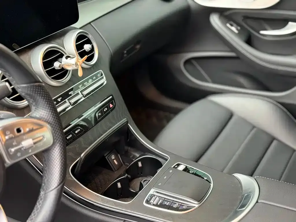 Mercedes-Benz C-Class (Import) — фото 7