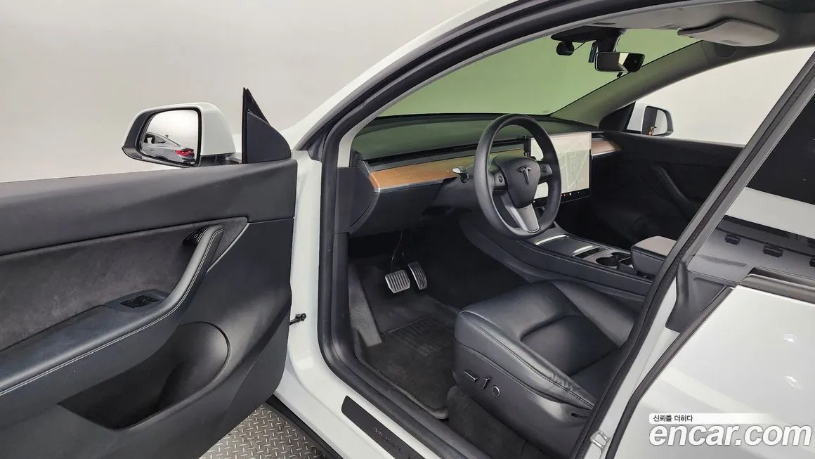 Tesla Model Y 2021 из KR, фото 10