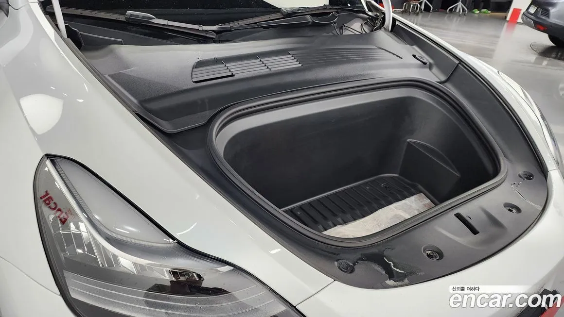 Tesla Model Y 2021 из KR, фото 6