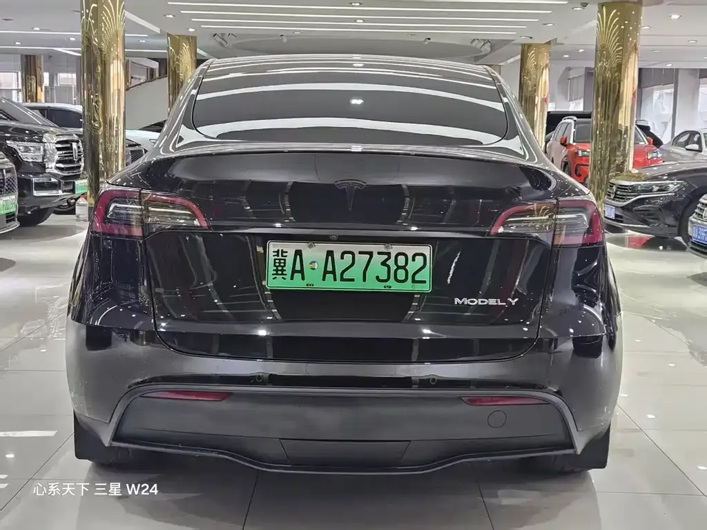 Tesla Model Y 2022 из CN, фото 3