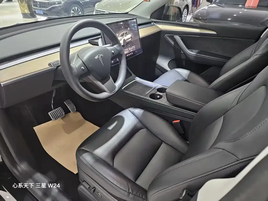 Tesla Model Y 2022 из CN, фото 5