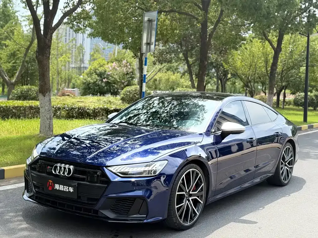 Audi S7 2021 из CN, фото 10