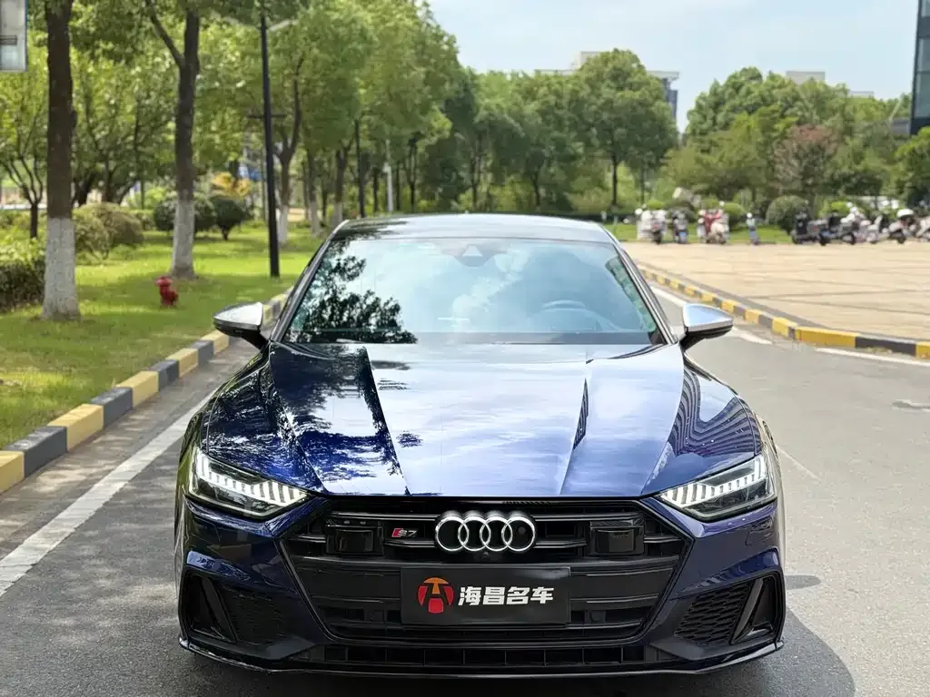 Audi S7 2021 из CN, фото 2