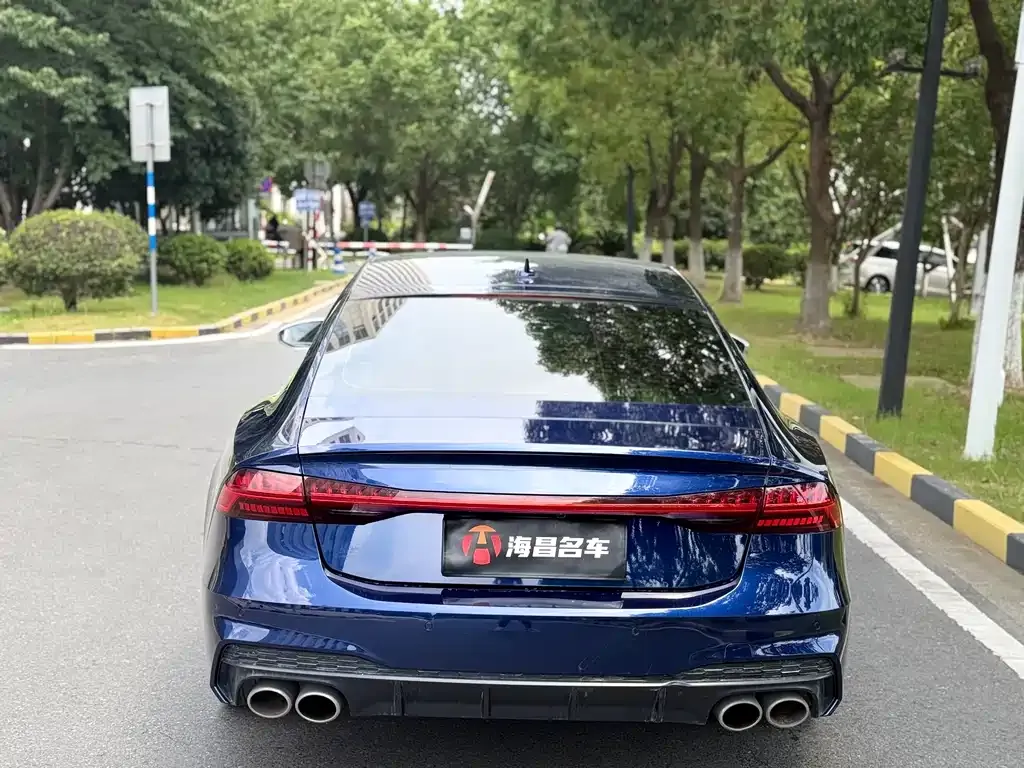 Audi S7 2021 из CN, фото 5