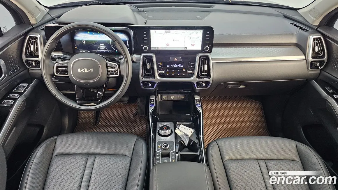 Kia Sorento — фото 7