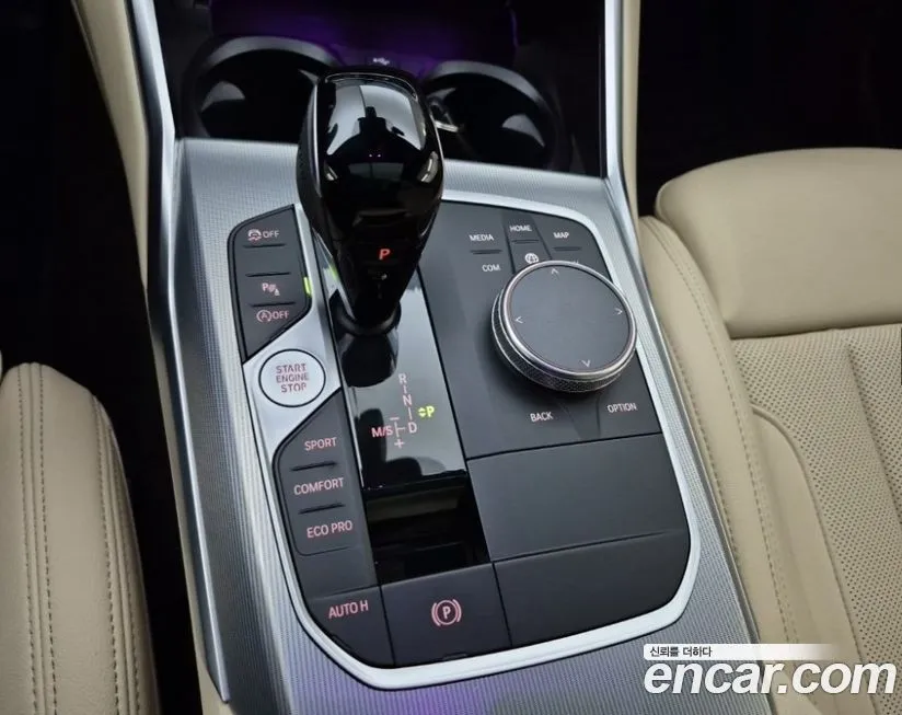 BMW 3-Series 2022 из KR, фото 9