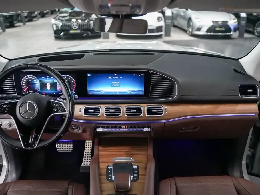Mercedes-Benz GLS 2024 из CN, фото 2