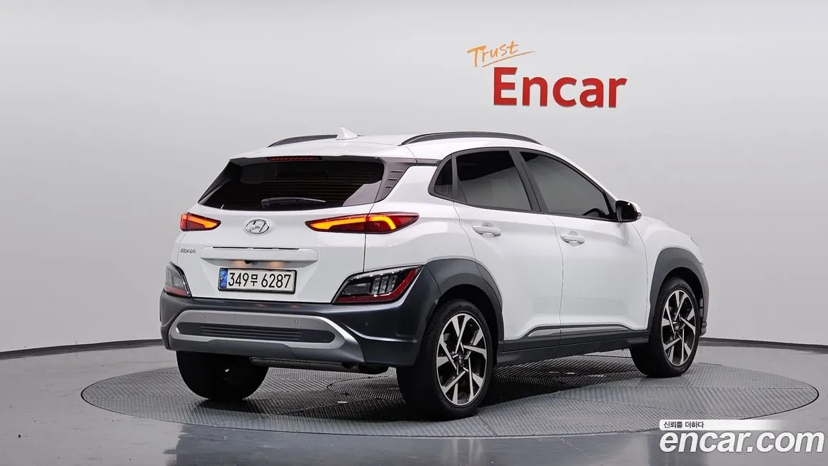 Hyundai Kona — фото 2