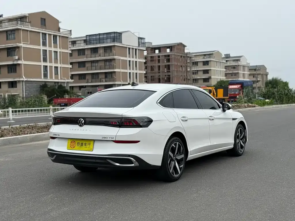 Volkswagen Lamando 2023 из CN, фото 6
