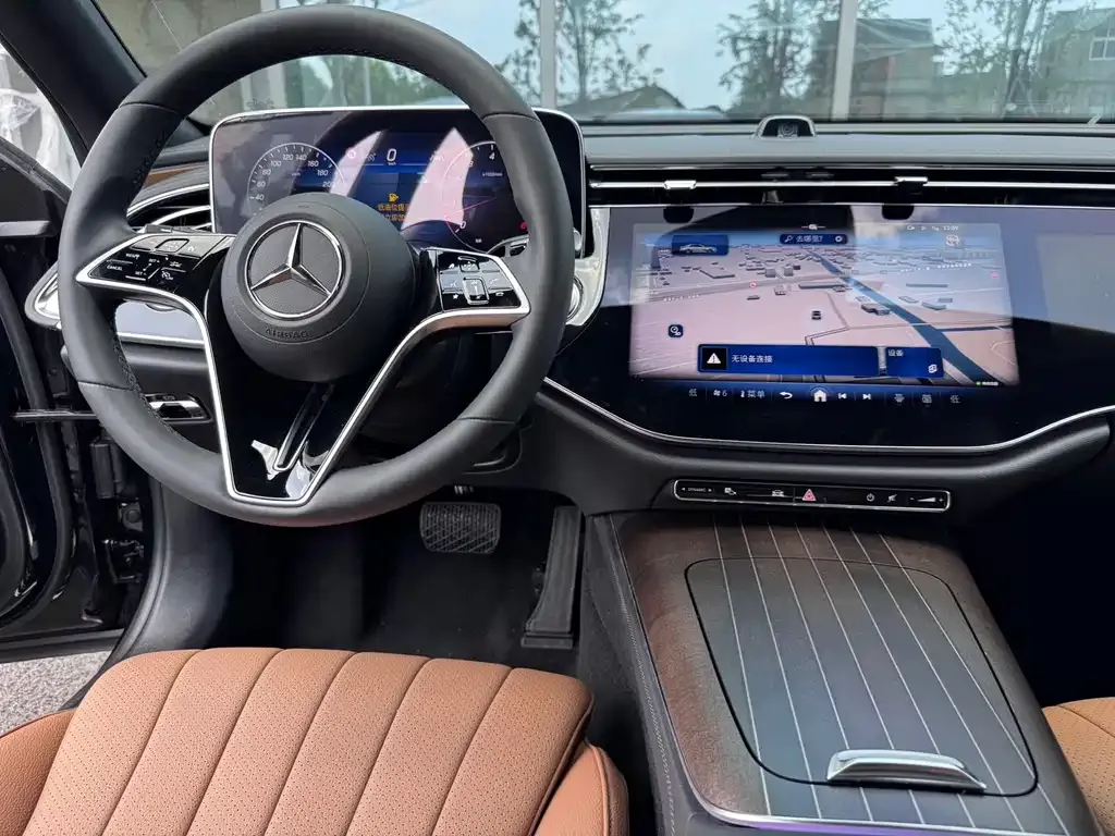Mercedes-Benz E-Class 2024 из CN, фото 10