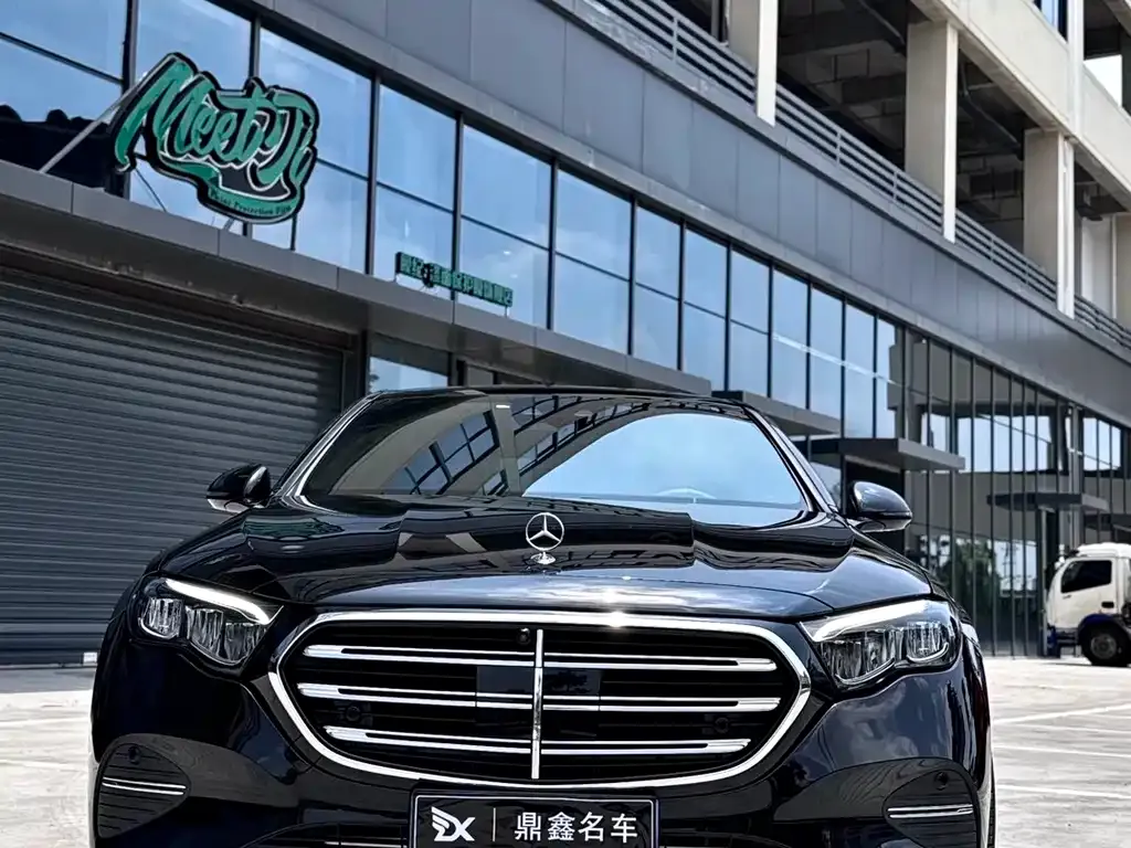 Mercedes-Benz E-Class 2024 из CN, фото 2