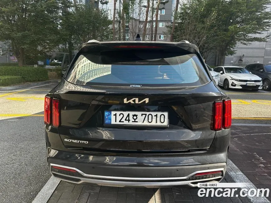 Kia Sorento — фото 4