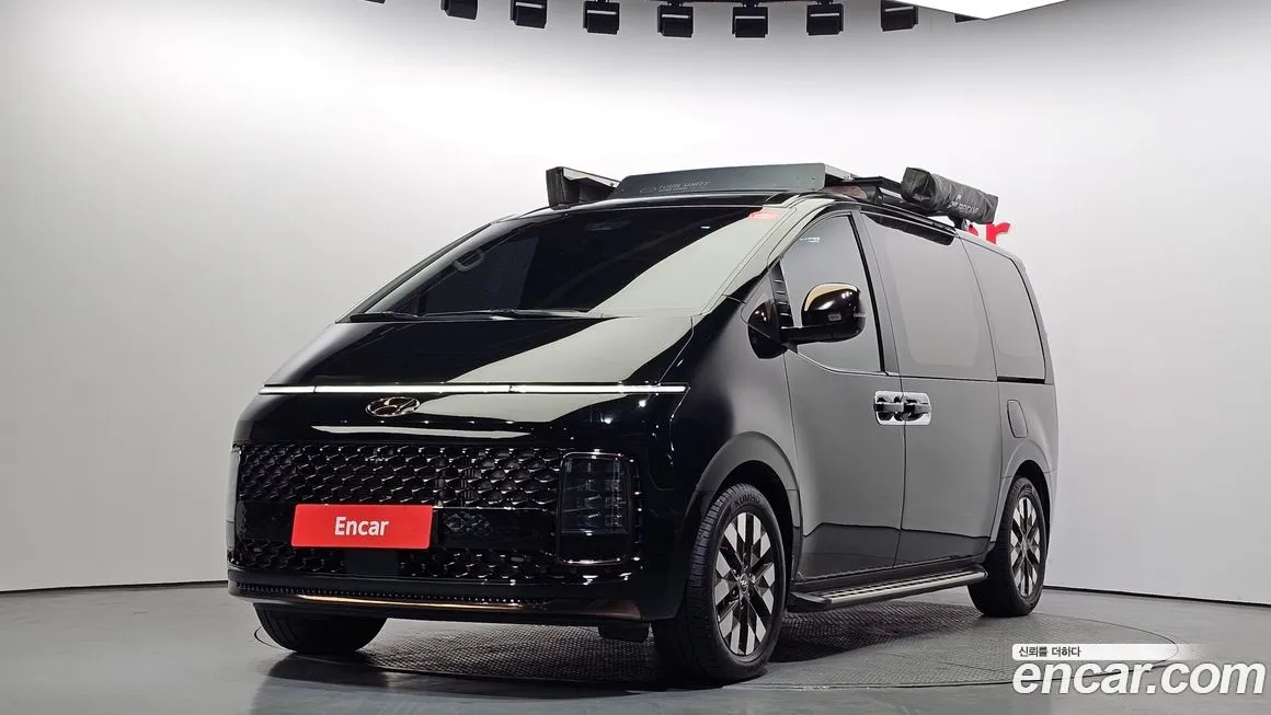 Hyundai Staria 2022 из KR, фото 1