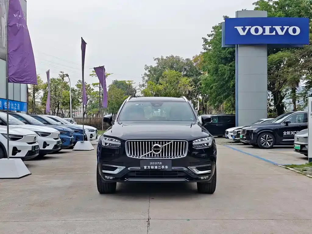 Volvo XC90 — фото 2