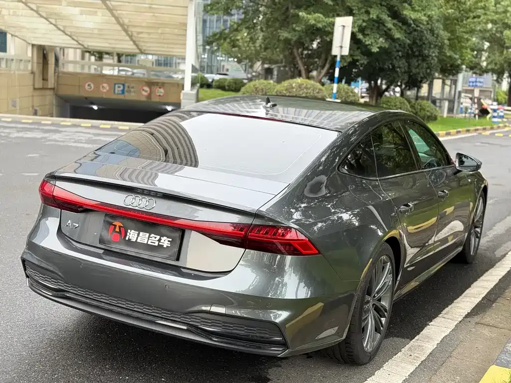 Audi A7 2022 из CN, фото 6