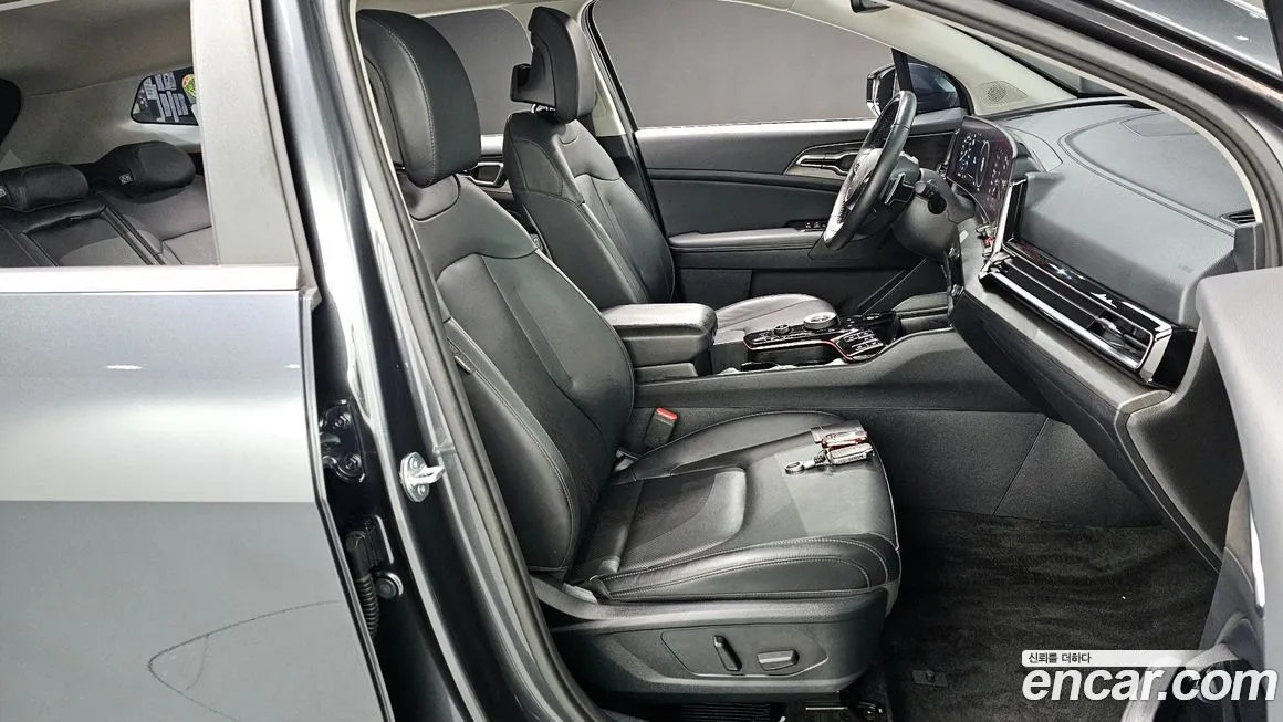 Kia Sportage — фото 10