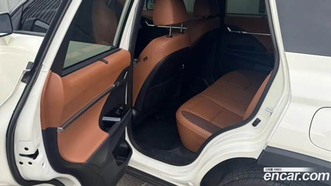 KG Mobility (Ssangyong) Torres — фото 10