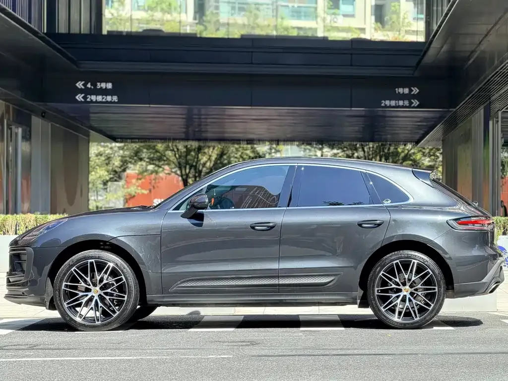 Porsche Macan 2022 из CN, фото 3