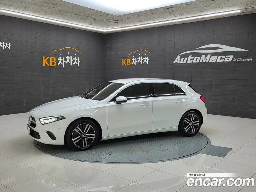 Mercedes-Benz A-Class 2023 из KR, фото 2