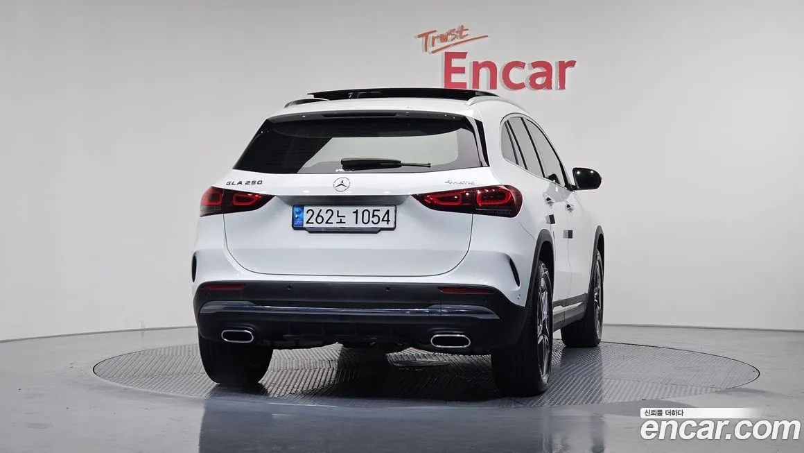 Mercedes-Benz GLA-Class — фото 4