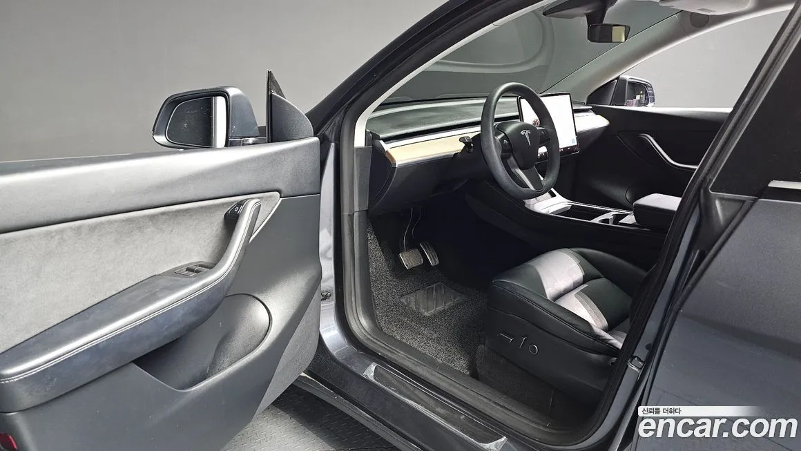 Tesla Model Y 2021 из KR, фото 10