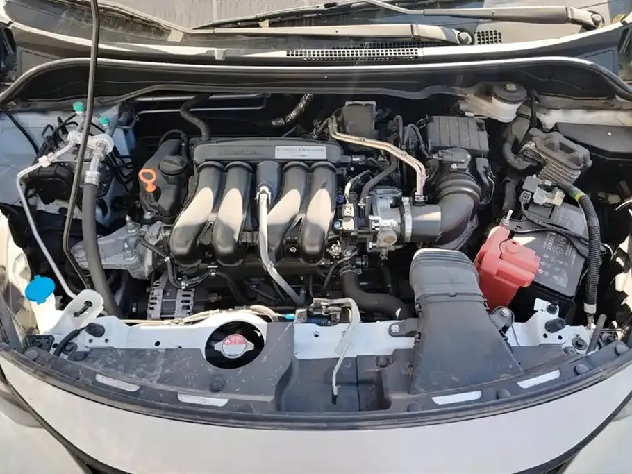 Honda Fit — фото 10