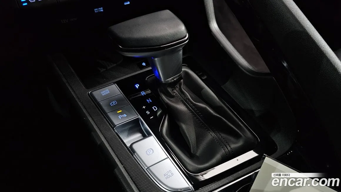 Hyundai AVANTE — фото 9