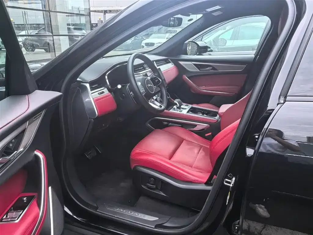 Jaguar F-PACE 2023 из CN, фото 5