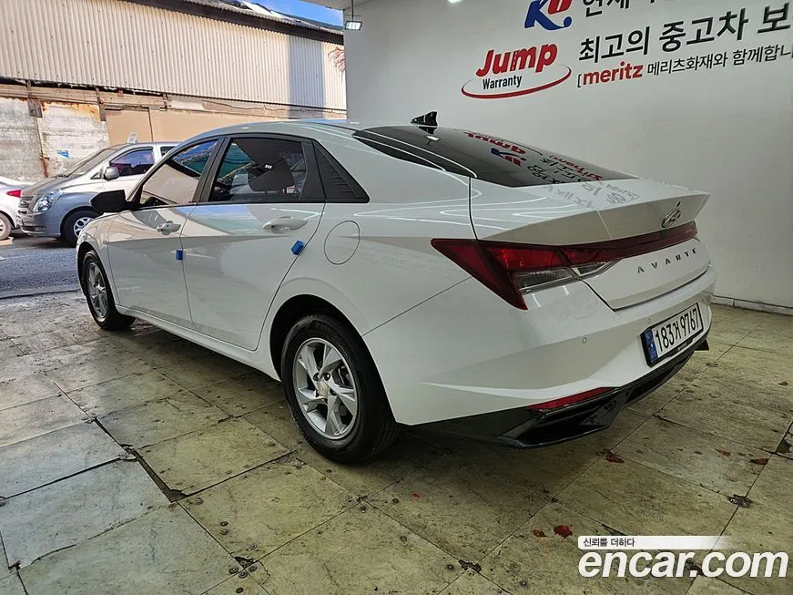 Hyundai AVANTE — фото 2