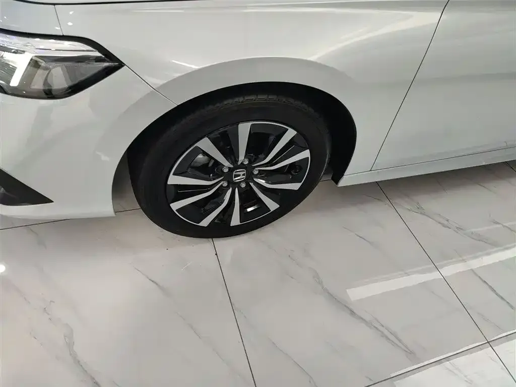 Honda Civic 2023 из CN, фото 5