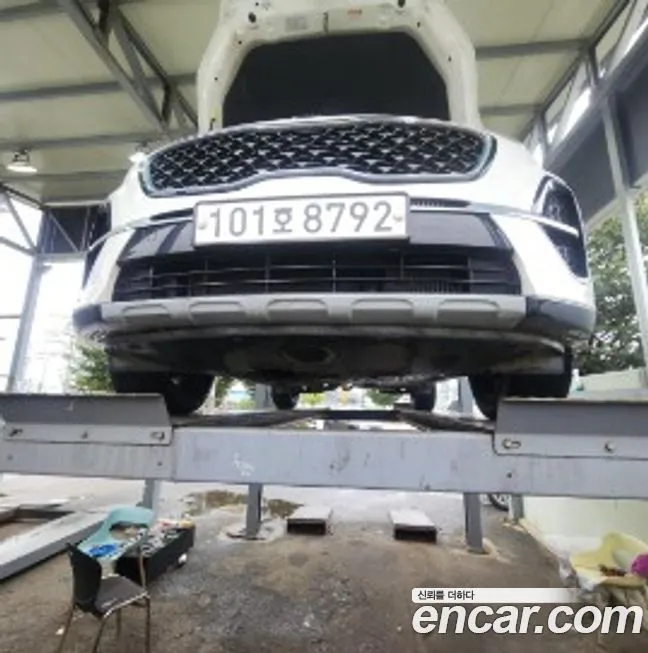 Kia Sportage — фото 1