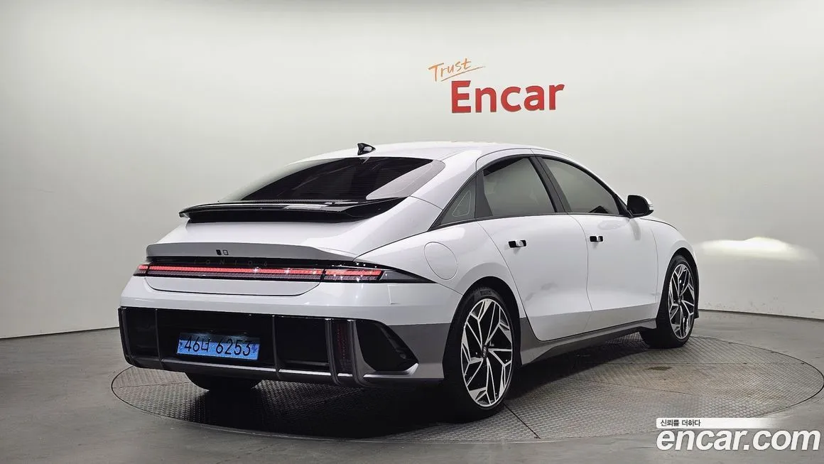 Hyundai Ioniq6 2023 из KR, фото 2
