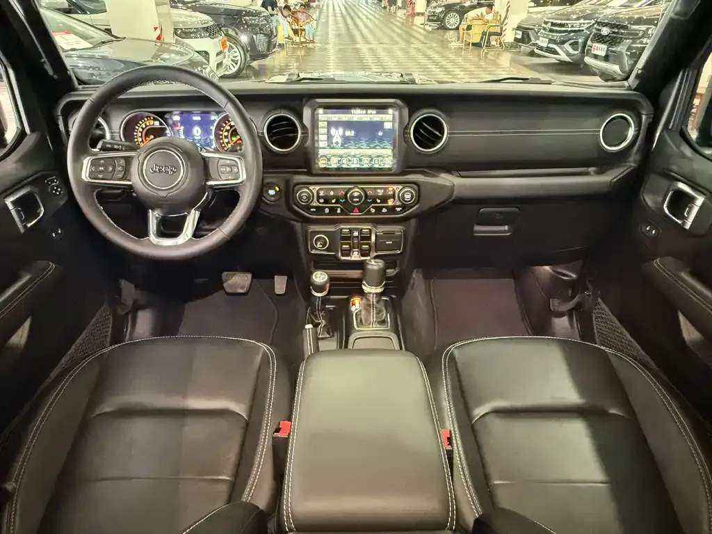 Jeep Gladiator 2023 из CN, фото 10