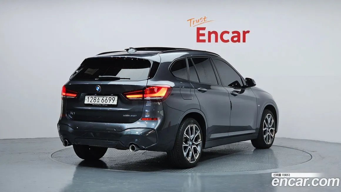 BMW X1 2022 из KR, фото 2