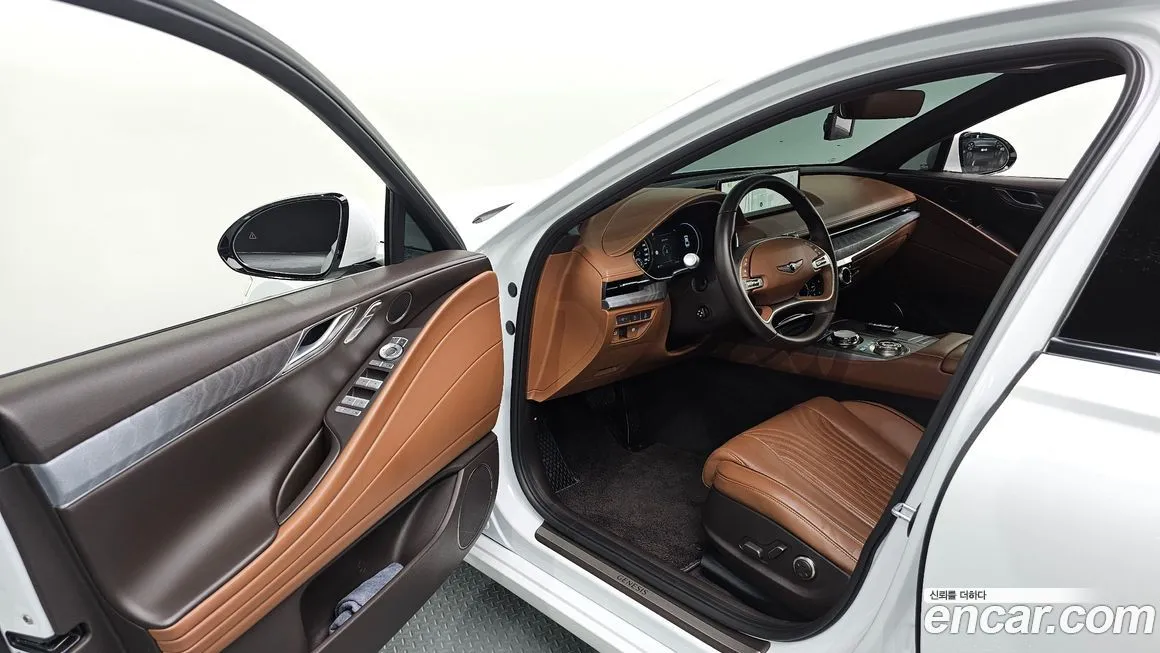 Genesis G80 — фото 10